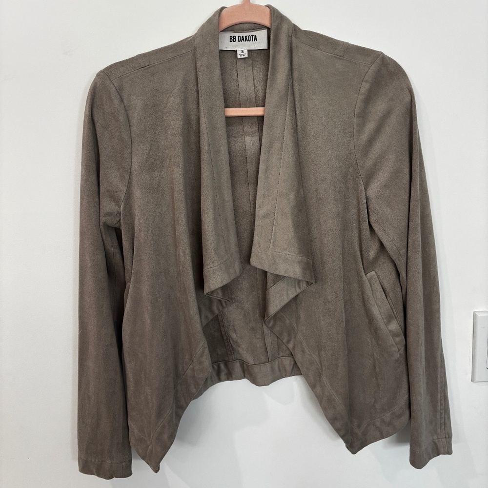 BB Dakota Faux Suede Open-Front Jacket • Size S • Excellent Condition